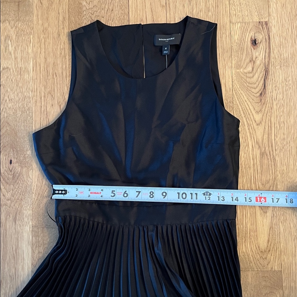 Banana Republic Classic Black Midi Dress with back cutout - Picture 3 of 14